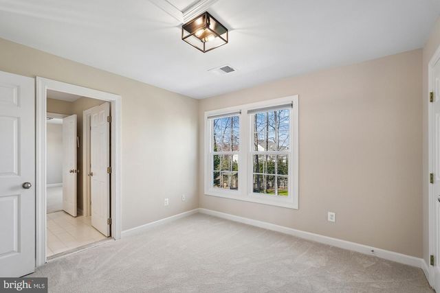 43220 EDGARTOWN ST, Chantilly, VA 20152