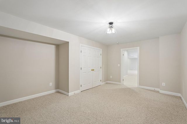 43220 EDGARTOWN ST, Chantilly, VA 20152