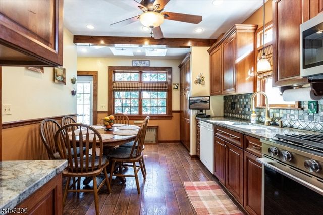 44 Valley Way, West Orange Twp., NJ 07052