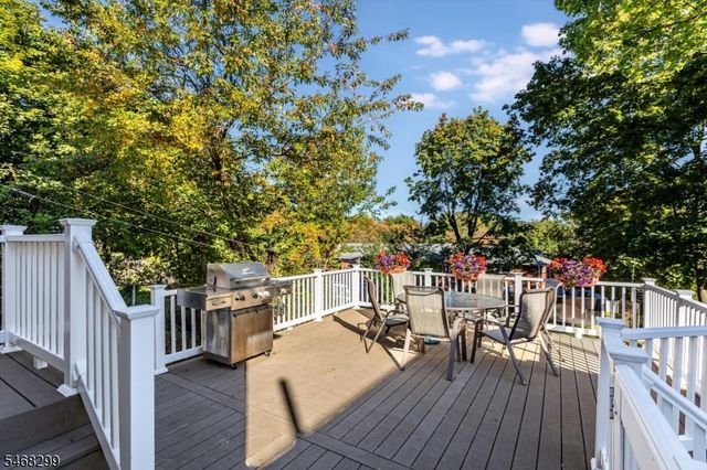 44 Valley Way, West Orange Twp., NJ 07052