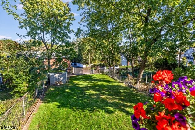 44 Valley Way, West Orange Twp., NJ 07052
