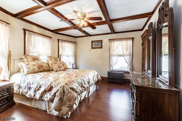 44 Valley Way, West Orange Twp., NJ 07052