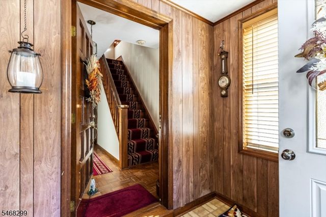 44 Valley Way, West Orange Twp., NJ 07052