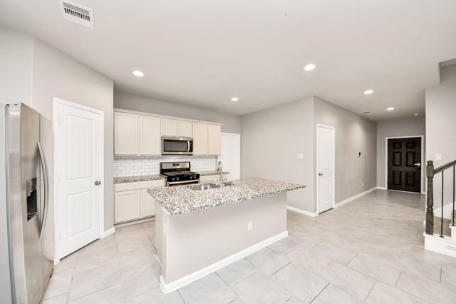 5646 Pleasant Falls Drive, Richmond, TX 77407