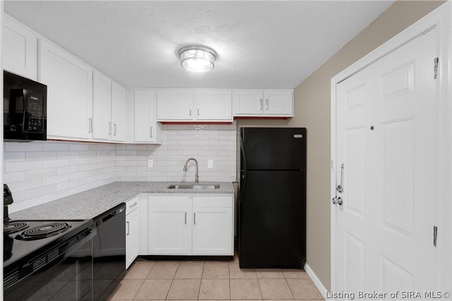 1310 Longfellow Drive, Clarksville, IN 47129