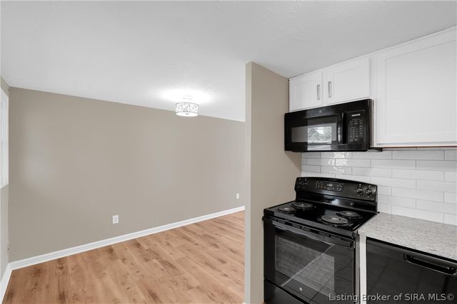 1310 Longfellow Drive, Clarksville, IN 47129
