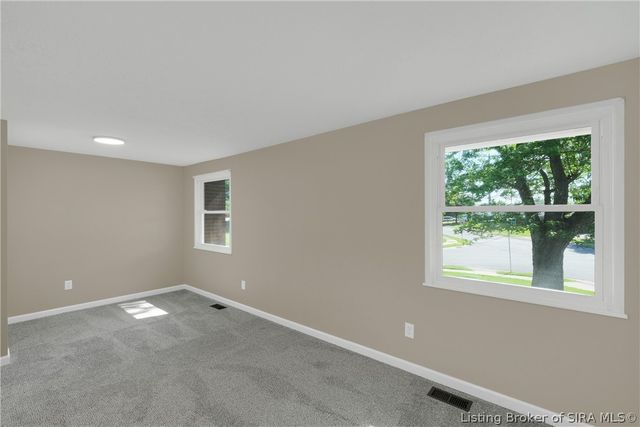 1310 Longfellow Drive, Clarksville, IN 47129