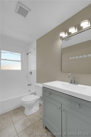 1310 Longfellow Drive, Clarksville, IN 47129