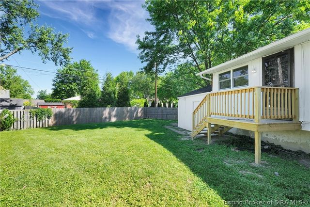 1310 Longfellow Drive, Clarksville, IN 47129