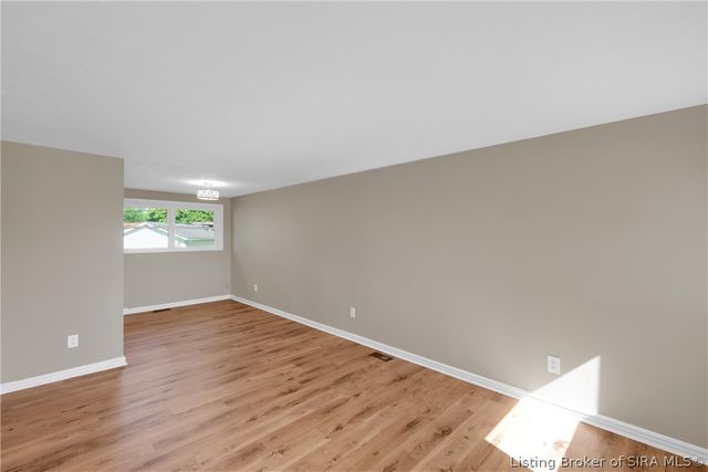 1310 Longfellow Drive, Clarksville, IN 47129