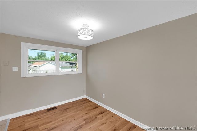 1310 Longfellow Drive, Clarksville, IN 47129