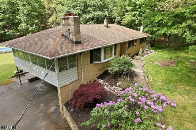 794 Westbrook Rd, West Milford Twp., NJ 07480