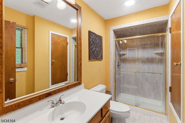 794 Westbrook Rd, West Milford Twp., NJ 07480