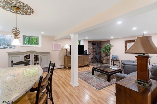 794 Westbrook Rd, West Milford Twp., NJ 07480