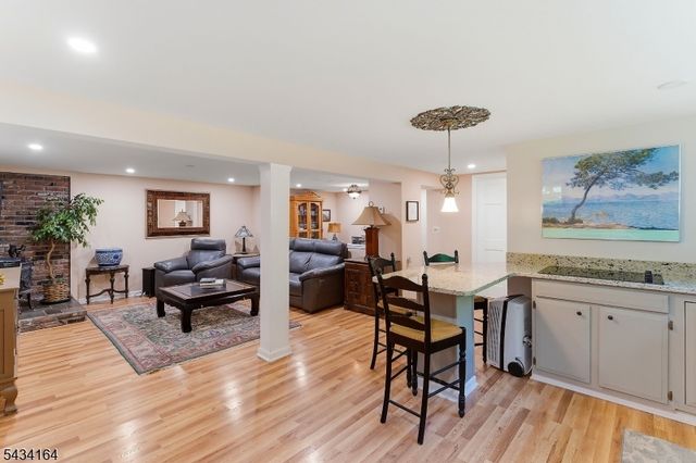 794 Westbrook Rd, West Milford Twp., NJ 07480
