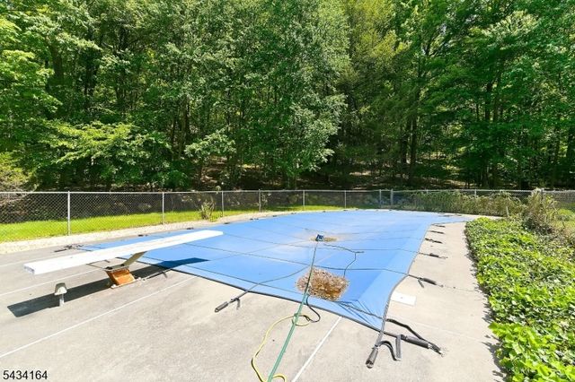 794 Westbrook Rd, West Milford Twp., NJ 07480