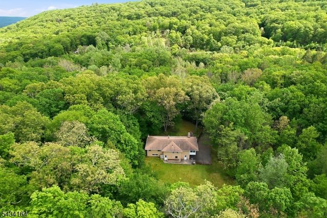 794 Westbrook Rd, West Milford Twp., NJ 07480