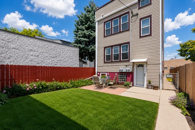 4988 N Elston Avenue, Chicago, IL 60630