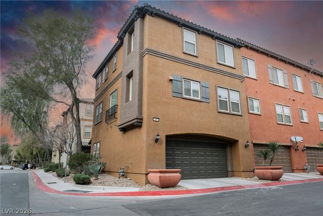 4650 Ranch House Road 64, North Las Vegas, NV 89031