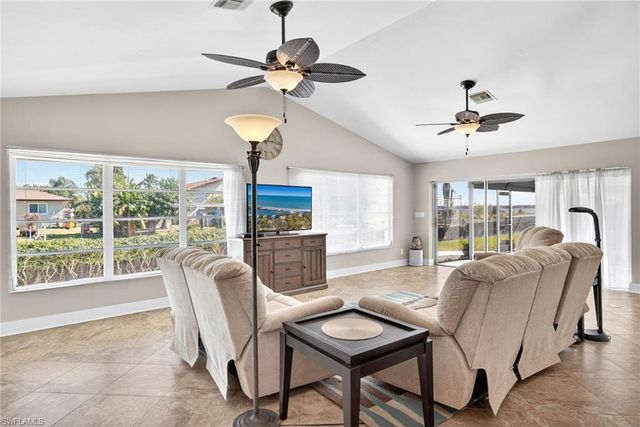 1818 Cherie LN, North Fort Myers, FL 33917