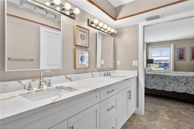 1818 Cherie LN, North Fort Myers, FL 33917