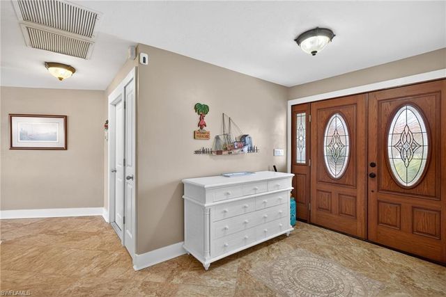 1818 Cherie LN, North Fort Myers, FL 33917