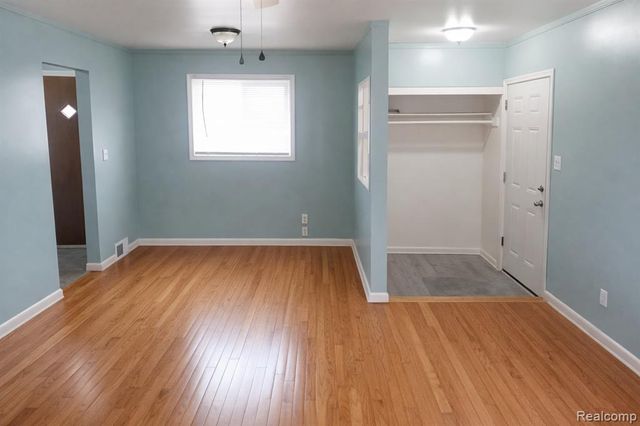 21734 Eastwood Court, Warren, MI 48089