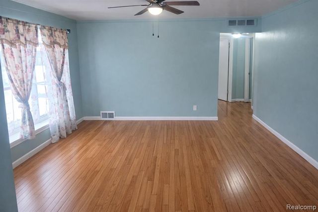 21734 Eastwood Court, Warren, MI 48089