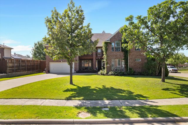 1233 Apache Lake Drive, Carrollton, TX 75010