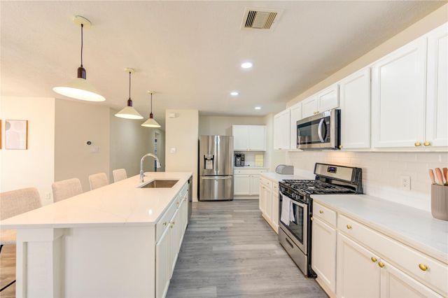 1010 Hummingbird Point Lane, Houston, TX 77090