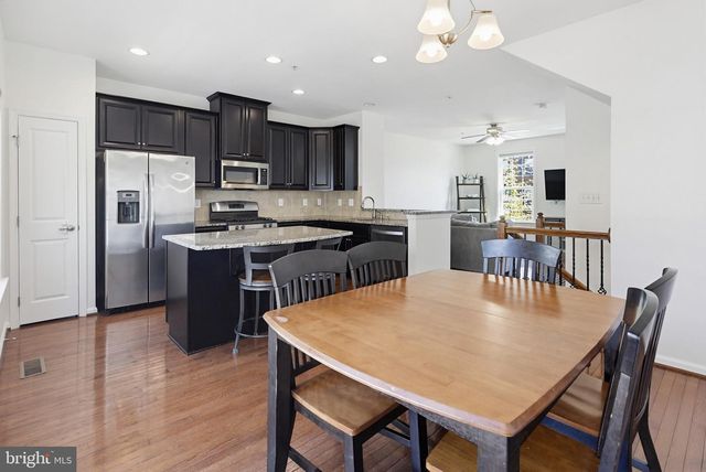 7321 SUMMIT ROCK RD, Elkridge, MD 21075