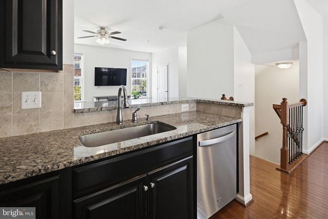 7321 SUMMIT ROCK RD, Elkridge, MD 21075