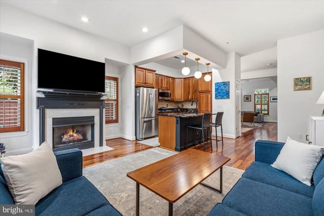 901 BERNARD ST, Alexandria, VA 22314