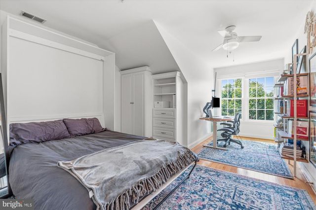 901 BERNARD ST, Alexandria, VA 22314