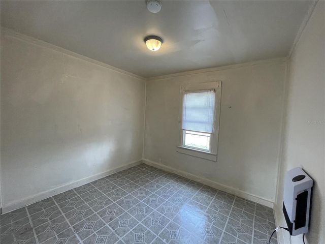 111 WASHINGTON AVENUE, Lake Wales, FL 33853