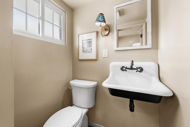 1501 Chatsworth Boulevard, San Diego, CA 92107