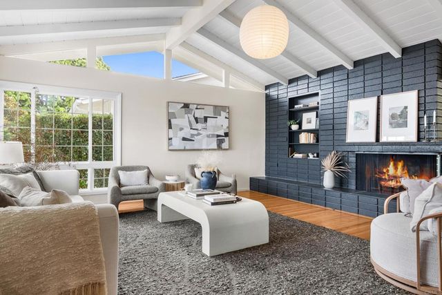 1501 Chatsworth Boulevard, San Diego, CA 92107