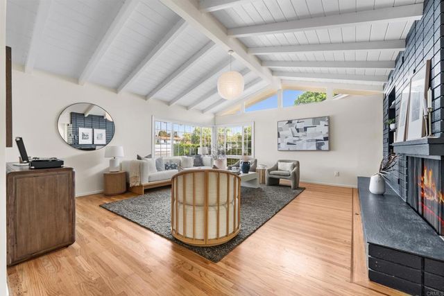 1501 Chatsworth Boulevard, San Diego, CA 92107