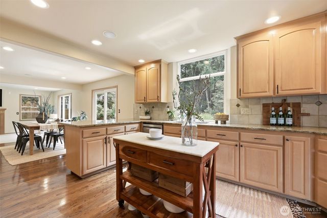 15605 60th Drive SE, Snohomish, WA 98296