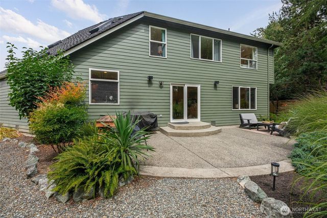 15605 60th Drive SE, Snohomish, WA 98296