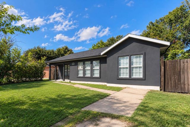 1406 Locklaine Drive, Pasadena, TX 77502
