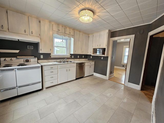 1106 Madison Street, Sauk City, WI 53583