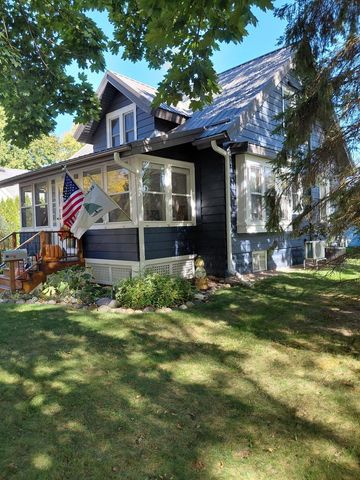 1106 Madison Street, Sauk City, WI 53583