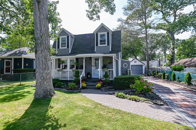 64 Audubon Street, Nesconset, NY 11767