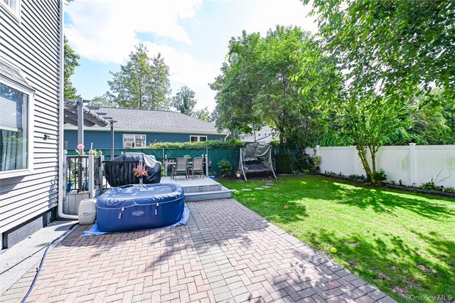 64 Audubon Street, Nesconset, NY 11767