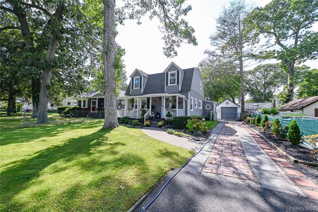 64 Audubon Street, Nesconset, NY 11767