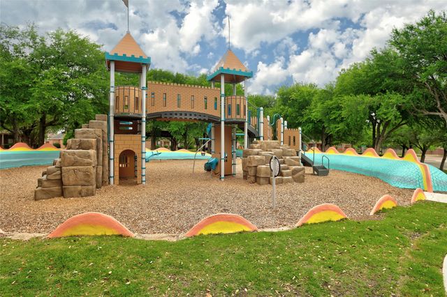 2617 Queen Elaine Drive, Lewisville, TX 75056