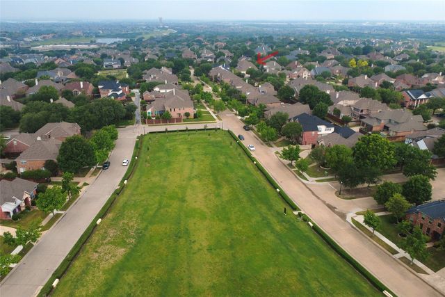 2617 Queen Elaine Drive, Lewisville, TX 75056