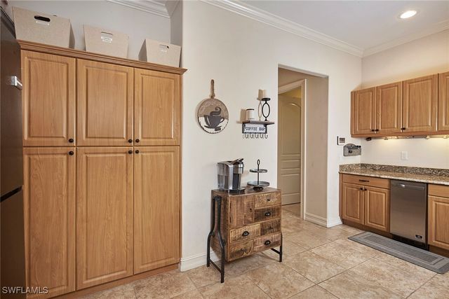 1900 Tiller TER, Naples, FL 34102