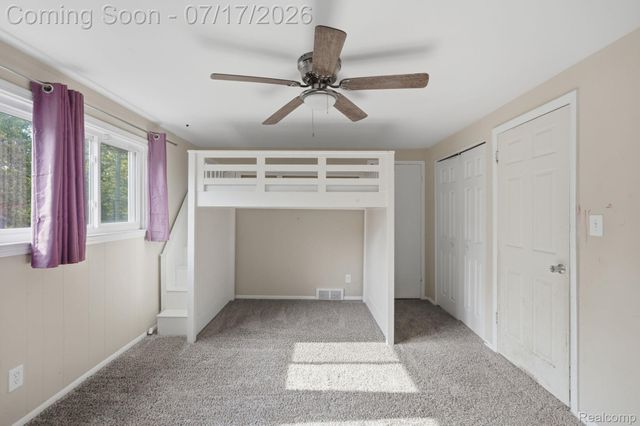 21201 E 12 Mile Road, St. Clair Shores, MI 48081